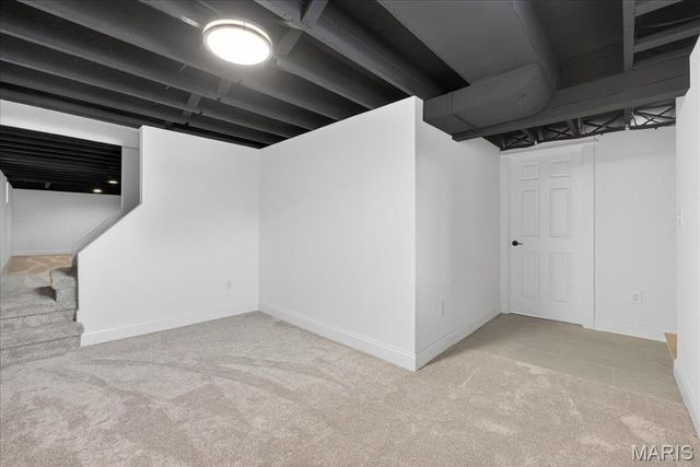 5809 Gravois Avenue, St Louis, MO 63116