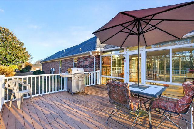 834 Indian Trail Run, Inman, SC 29349