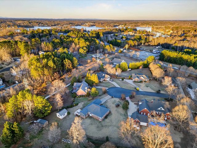 834 Indian Trail Run, Inman, SC 29349