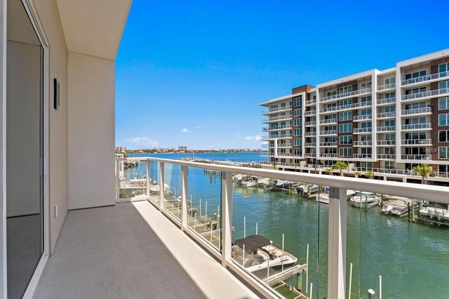 864 N OSCEOLA AVE, Clearwater, FL 33755