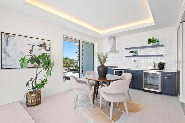 864 N OSCEOLA AVE, Clearwater, FL 33755