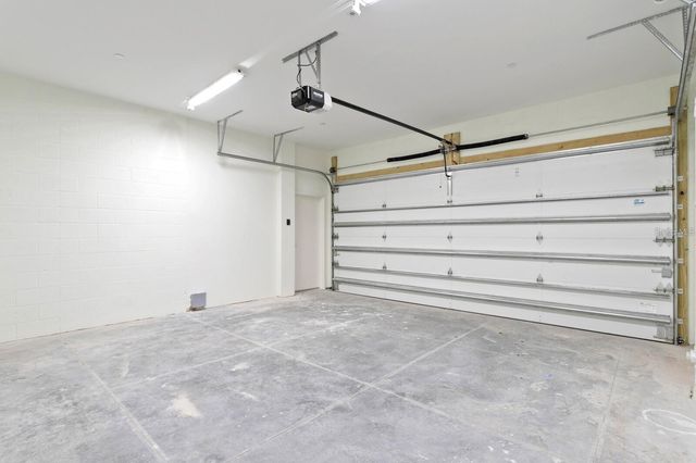 864 N OSCEOLA AVE, Clearwater, FL 33755