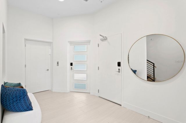 864 N OSCEOLA AVE, Clearwater, FL 33755