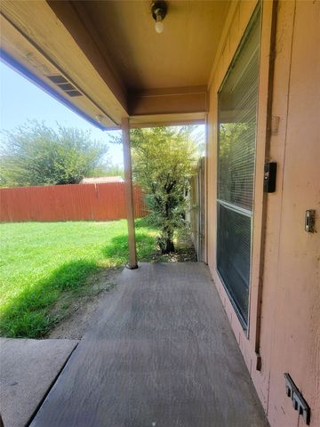 3411 Stonewall Lane, Fort Worth, TX 76123