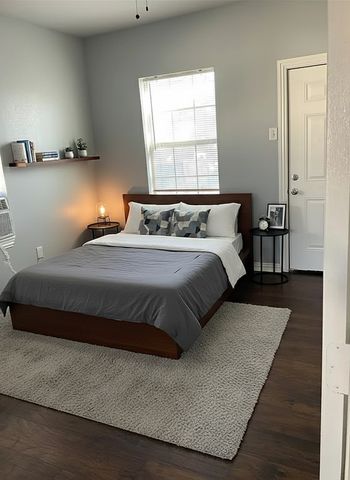 2937 S Adams Street, Fort Worth, TX 76110