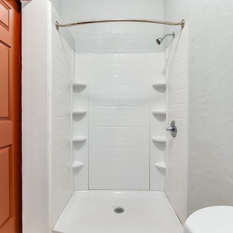 2937 S Adams Street, Fort Worth, TX 76110