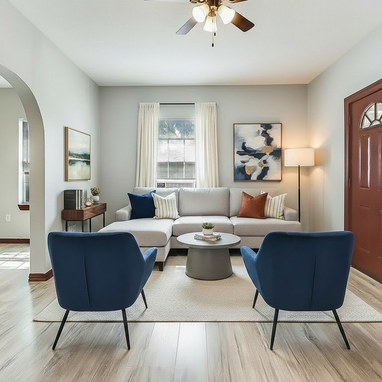 2937 S Adams Street, Fort Worth, TX 76110