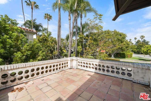 801 N Rodeo Drive, Beverly Hills, CA 90210