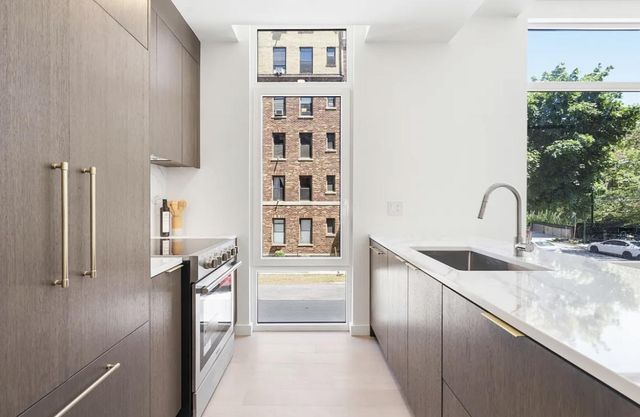 30-70 29th Street Garden, New York City, NY 11102