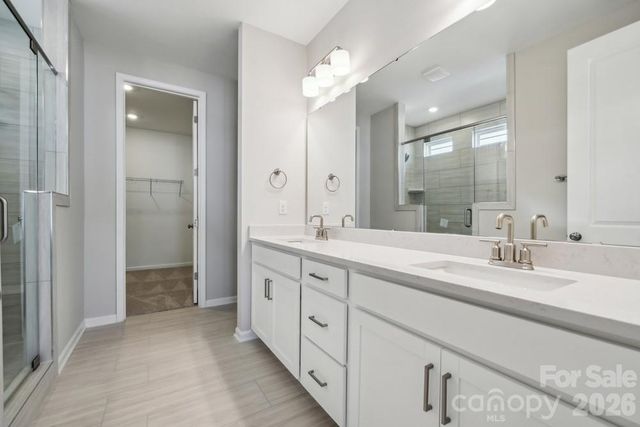 18214 Torchbearer Lane, Charlotte, NC 28278