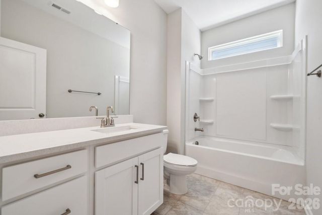 18214 Torchbearer Lane, Charlotte, NC 28278