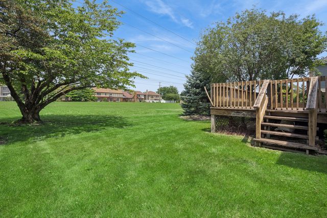 1280 N Aspen Way, Addison, IL 60101
