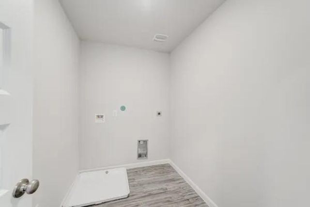 1004 Greenspointe Ave, La Grange, TX 78945