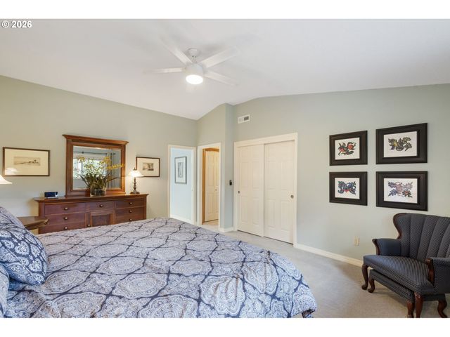 2275 Sw 77TH Pl, Portland, OR 97225