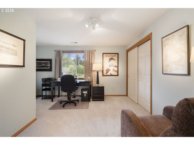 2275 Sw 77TH Pl, Portland, OR 97225