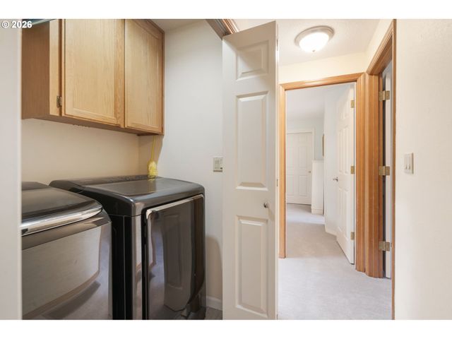 2275 Sw 77TH Pl, Portland, OR 97225