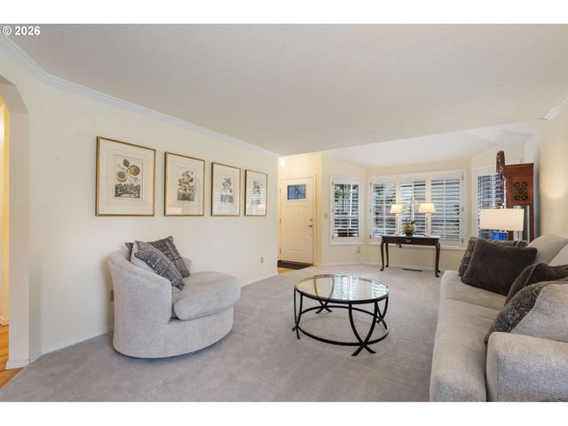 2275 Sw 77TH Pl, Portland, OR 97225