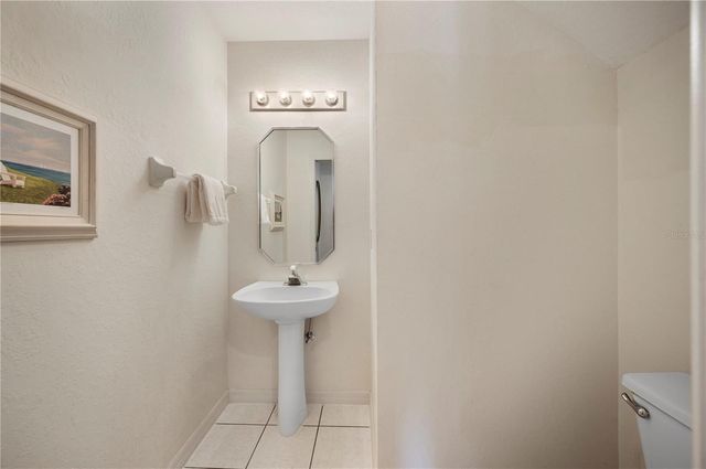 725 PENINSULAR DRIVE, Lakeland, FL 33813