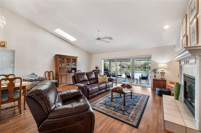 725 PENINSULAR DRIVE, Lakeland, FL 33813