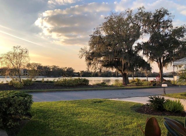 725 PENINSULAR DRIVE, Lakeland, FL 33813