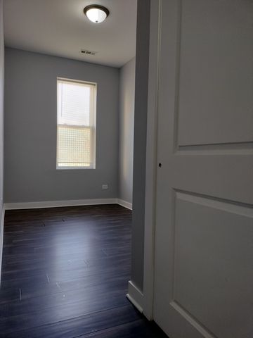 1945 W 48th Street 1945-2, Chicago, IL 60609