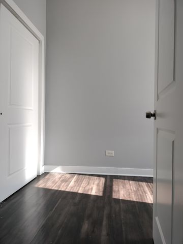 1945 W 48th Street 1945-2, Chicago, IL 60609