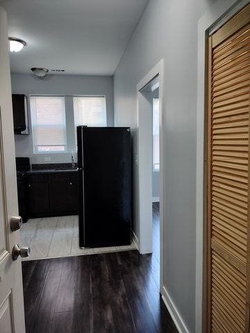 1945 W 48th Street 1945-2, Chicago, IL 60609
