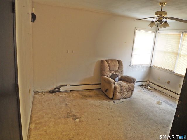 341 Lounsbury Street, Waterbury, CT 06706