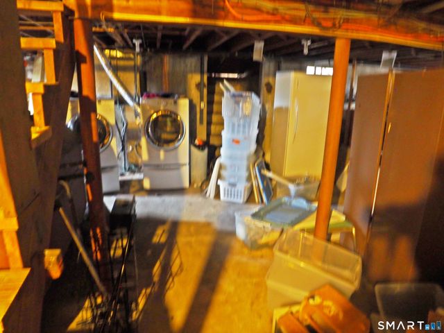 341 Lounsbury Street, Waterbury, CT 06706