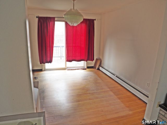 341 Lounsbury Street, Waterbury, CT 06706