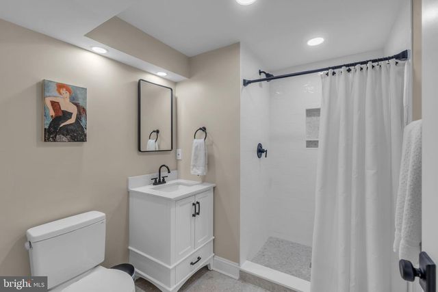 9 CHADWELL CT, Pennington, NJ 08534
