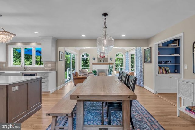 9 CHADWELL CT, Pennington, NJ 08534