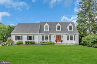 9 CHADWELL CT, Pennington, NJ 08534