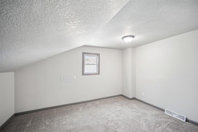 2400 45th Street, Des Moines, IA 50310