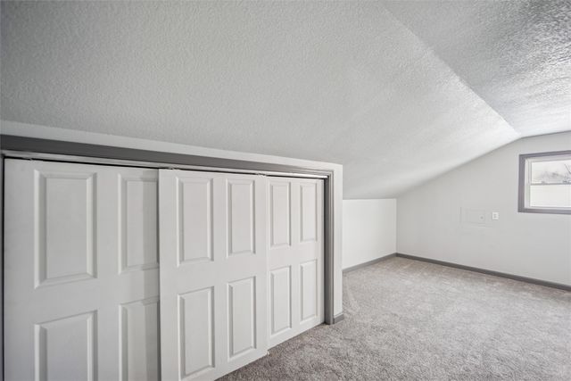 2400 45th Street, Des Moines, IA 50310