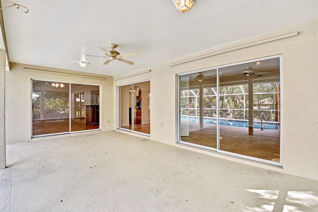 17707 127th Drive N, Jupiter, FL 33478