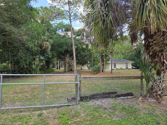 17707 127th Drive N, Jupiter, FL 33478