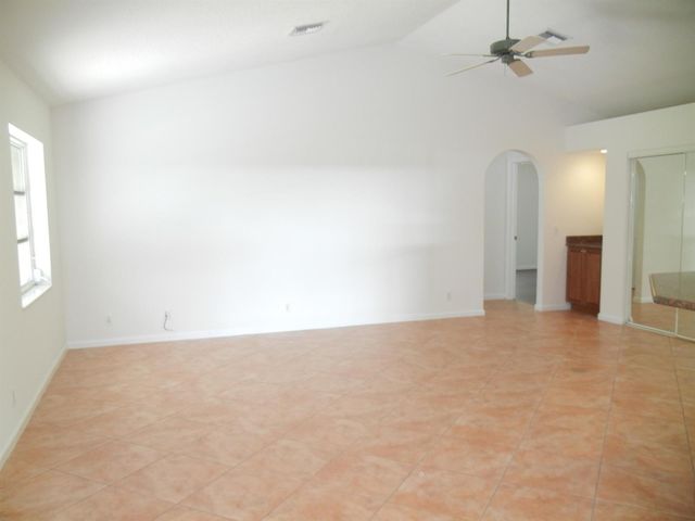 17707 127th Drive N, Jupiter, FL 33478