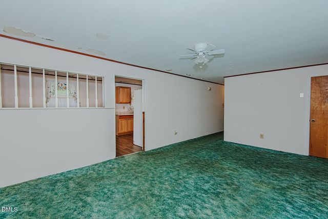 469 Lakeview Avenue, Burlington, NC 27215