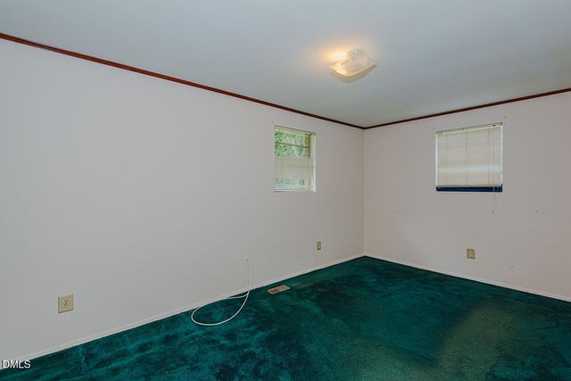 469 Lakeview Avenue, Burlington, NC 27215