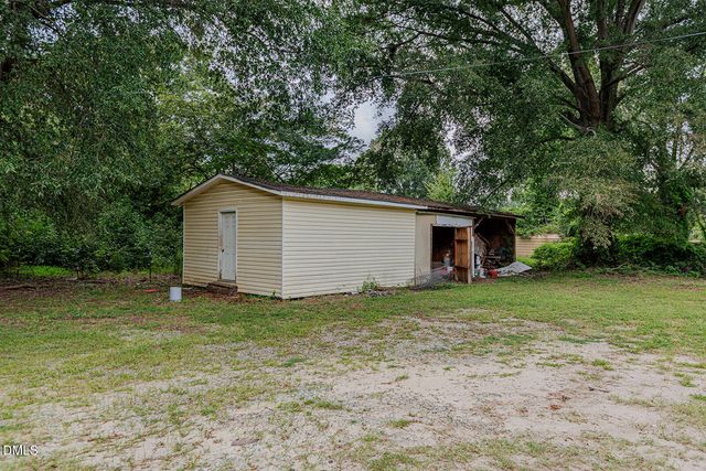 469 Lakeview Avenue, Burlington, NC 27215
