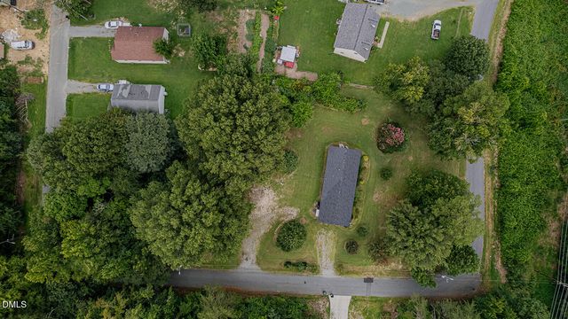 469 Lakeview Avenue, Burlington, NC 27215