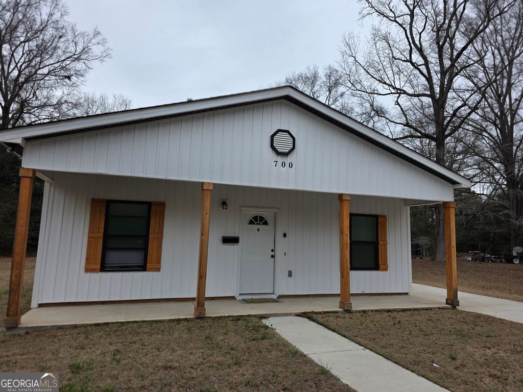 700 Carmen Avenue, Fort Valley, GA 31030