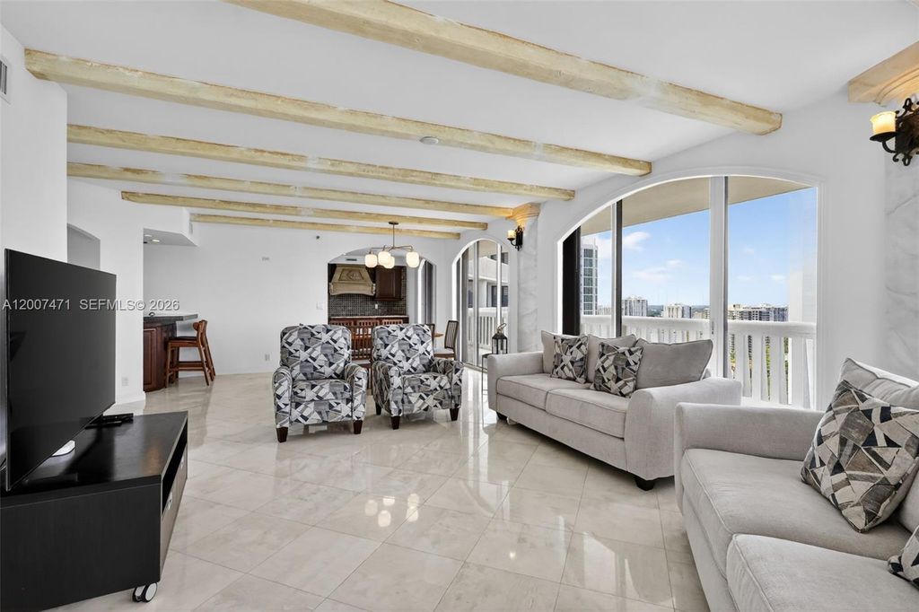 3000 Island Boulevard 2305, Aventura, FL 33160