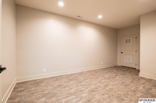 8901 Appaloosa Lane, Lincoln, NE 68520