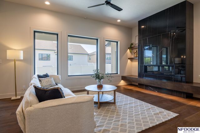 8901 Appaloosa Lane, Lincoln, NE 68520