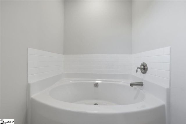 124 Callongton Drive, Piedmont, SC 29673