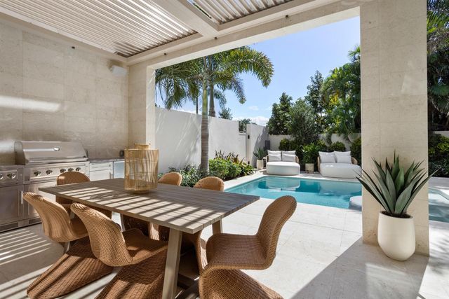 1258 George Bush Boulevard, Delray Beach, FL 33483