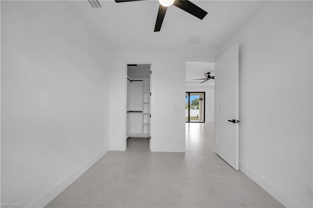 2606 40th ST SW, Lehigh Acres, FL 33976