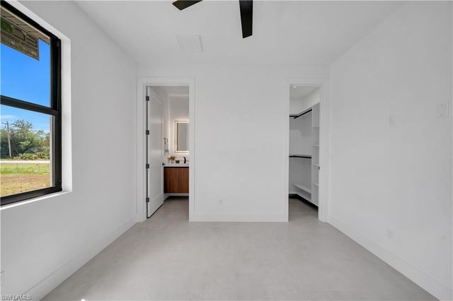 2606 40th ST SW, Lehigh Acres, FL 33976